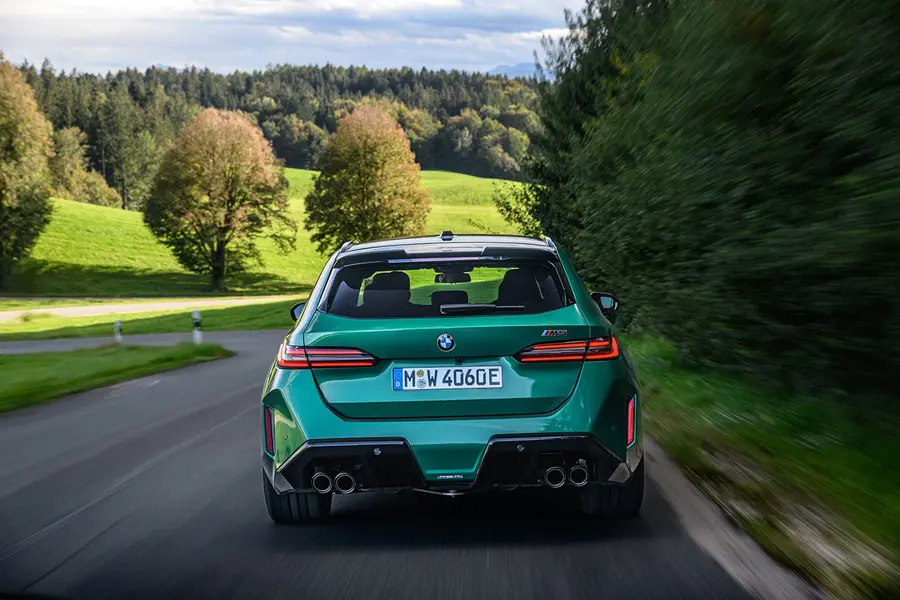 BMW 뉴 M5 투어링